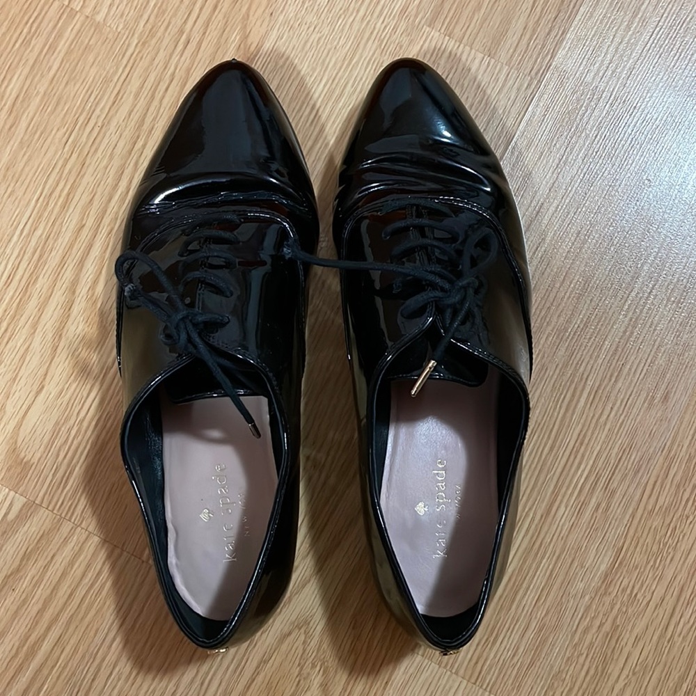 Kate Spade Carmila black patent Oxford shoes